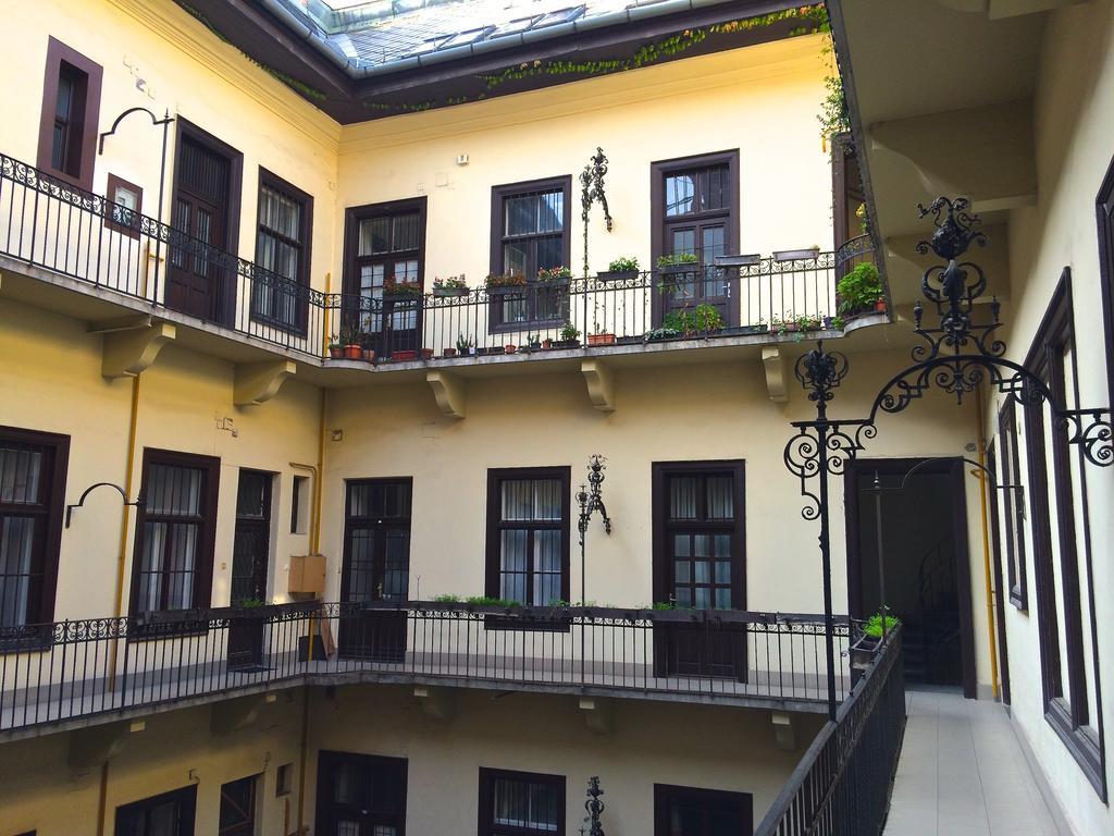 Hello Downtown Apartment - Eiffel Budapest Bilik gambar
