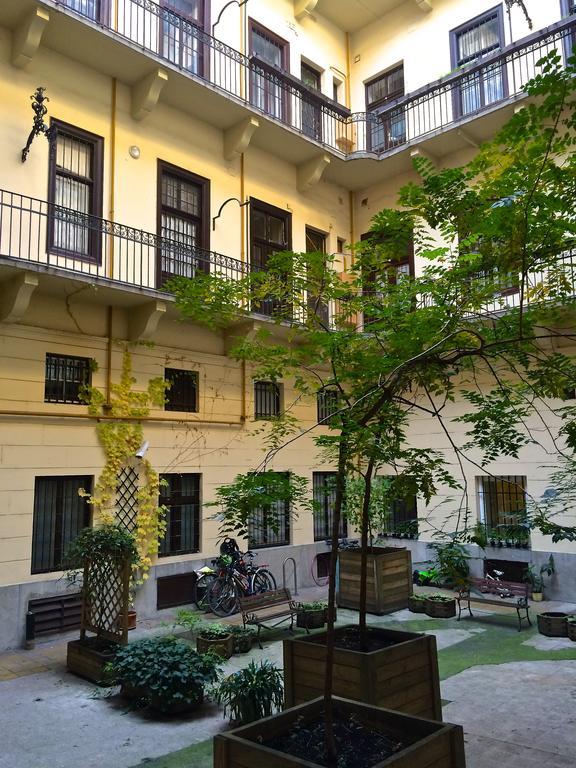 Hello Downtown Apartment - Eiffel Budapest Bilik gambar